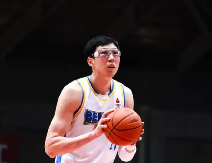 kaiyun-北京66-81惨败浙江 球员评价：3人及格，6人低迷|浙江队|陈盈骏|张才仁|翟晓川|周琦_新浪体育_新浪新闻